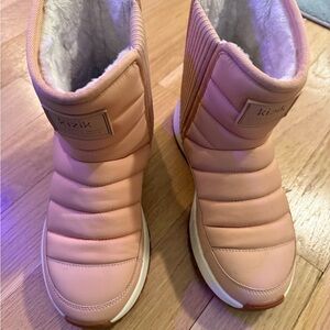 Kizik Boots — Women's Juno Mid - Amberlight - 8 / Standard